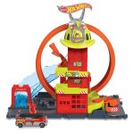 Hot Wheels City Super Loop Fire Station Playset, Track Set With 1 Toy Car - Image 2